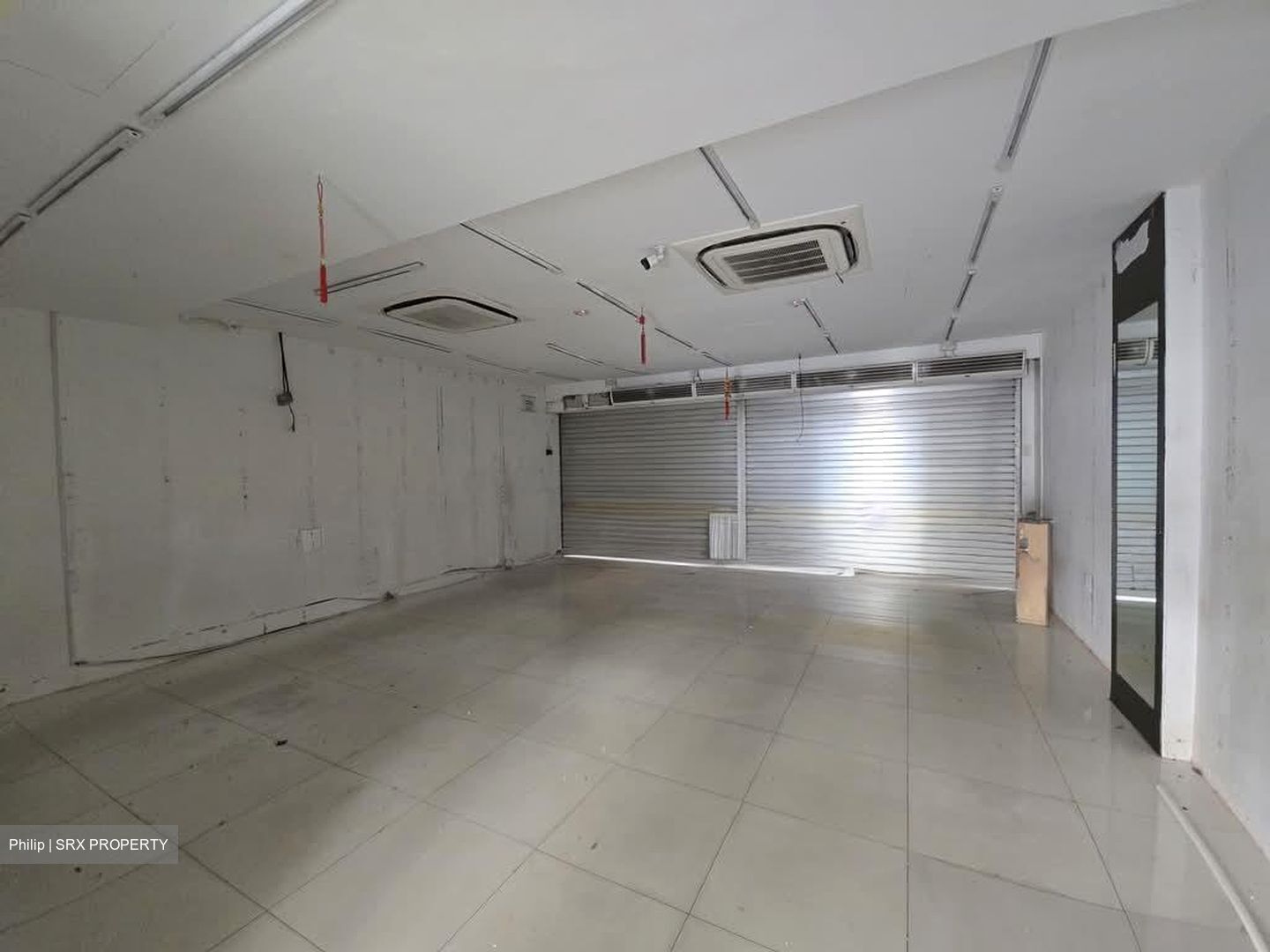 Toa Payoh Central (D12), Shop House #585384131